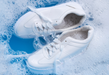 how to clean white shoes